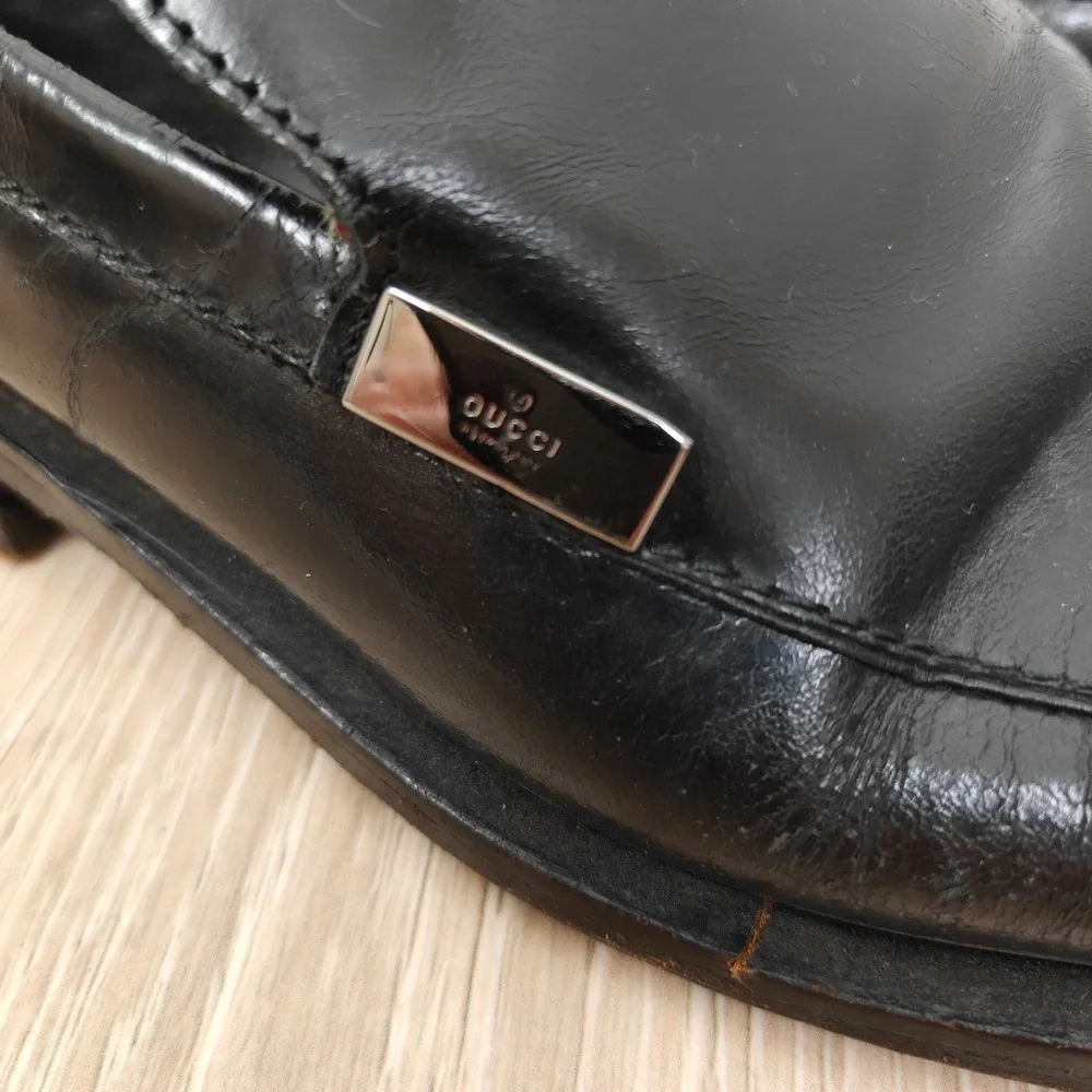 Gucci Mens Loafers 8.5 Black Leather Square Toe Metal Logo Plate Italian Shoes